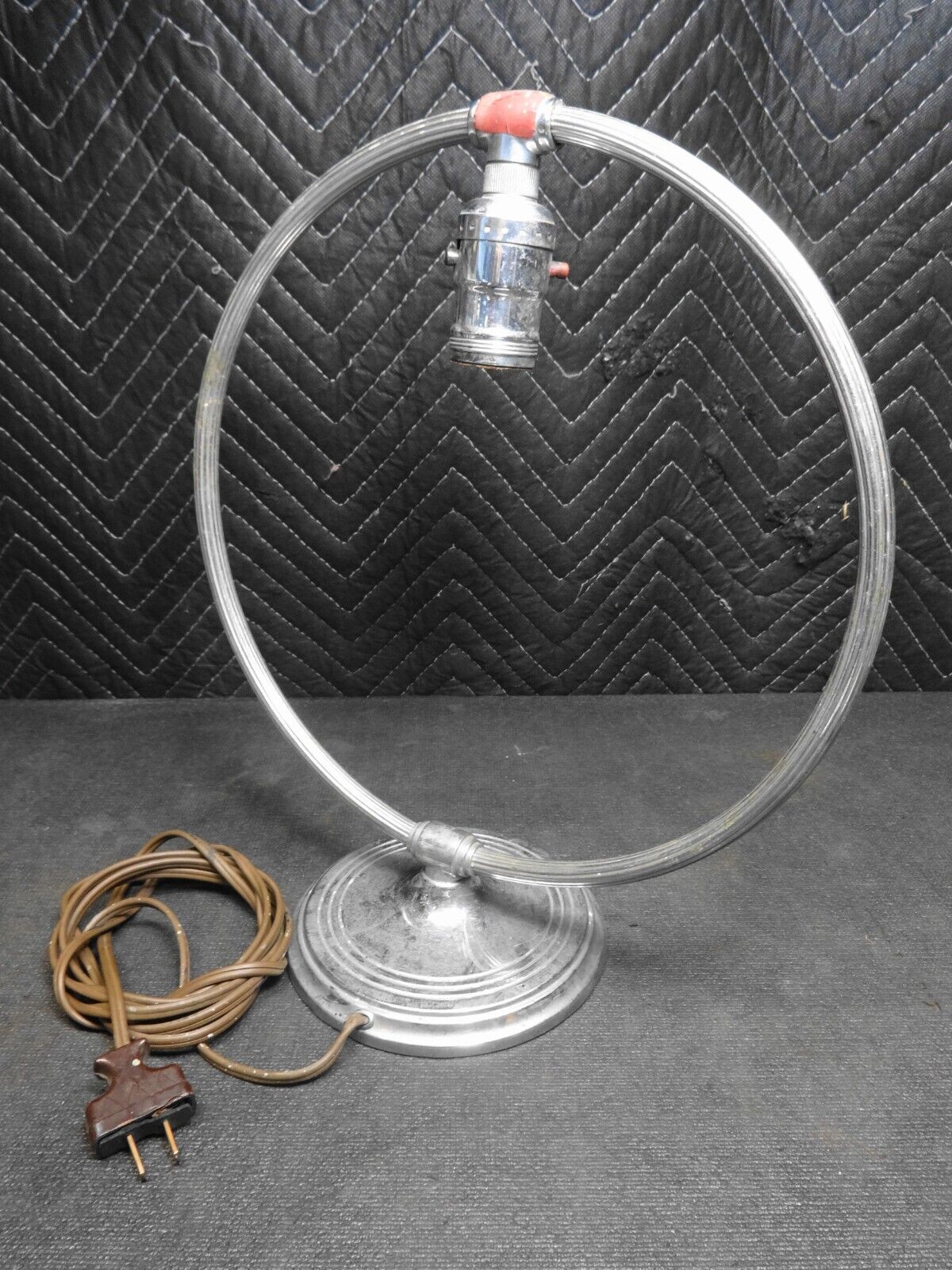 Chase Brass & Copper Art Deco Chrome Hoop Desk/Table Lamp 1930’s