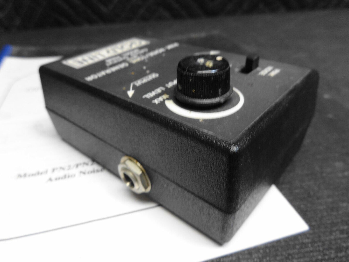 Gold Line Gated Pink Noise Burst Pulse Tone Generator PN3B w/ Manual