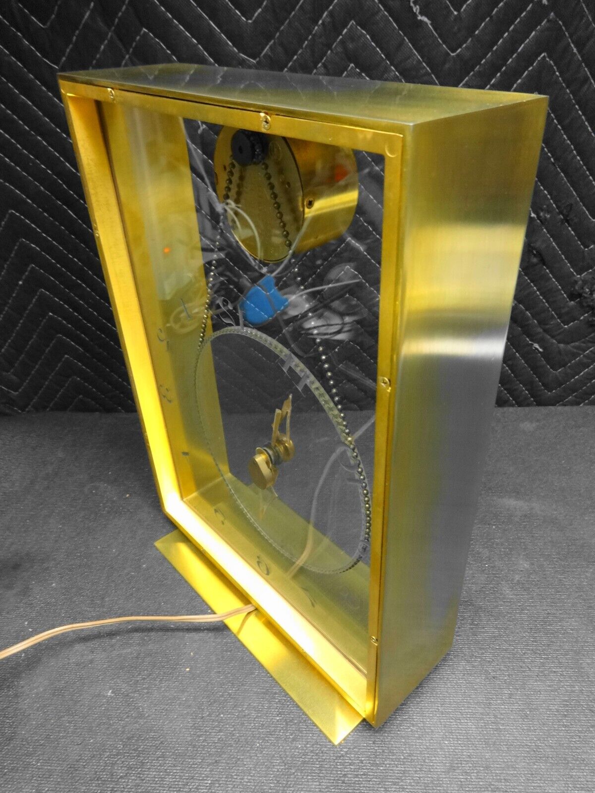 RARE - VINTAGE JEFFERSON SUSPENSE CLOCK, Model 580-191 - 1950's - *SERVICED*