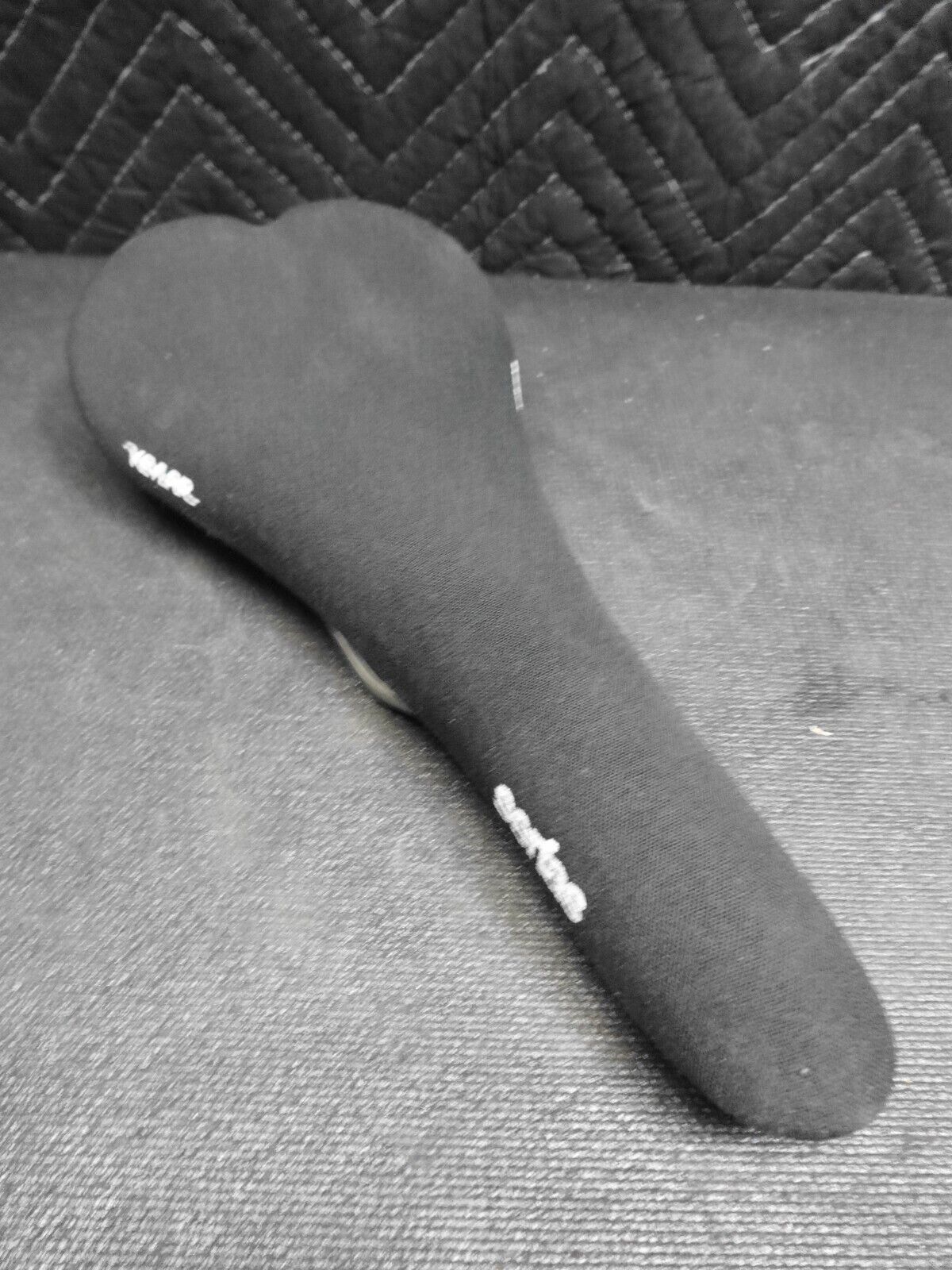 Serfas Kevlar VL-219 Velo saddle bicycle seat - Made with Kevlar