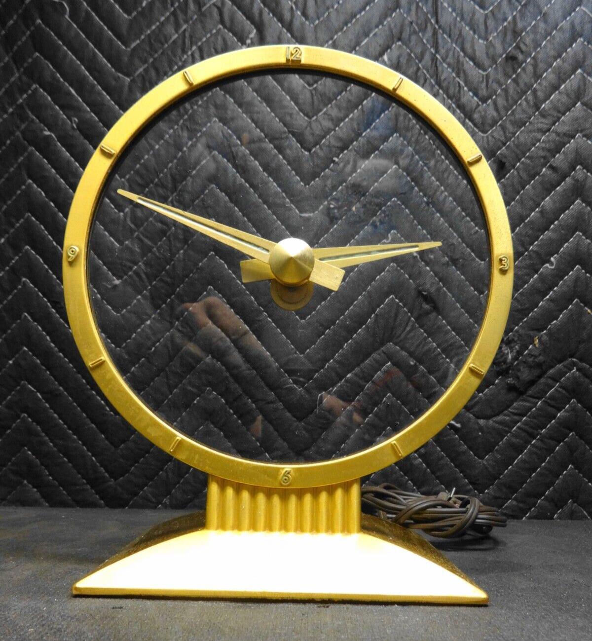 Vintage MCM Jefferson Golden Hour Mystery Clock - Runs, Quiet, Keeps Time