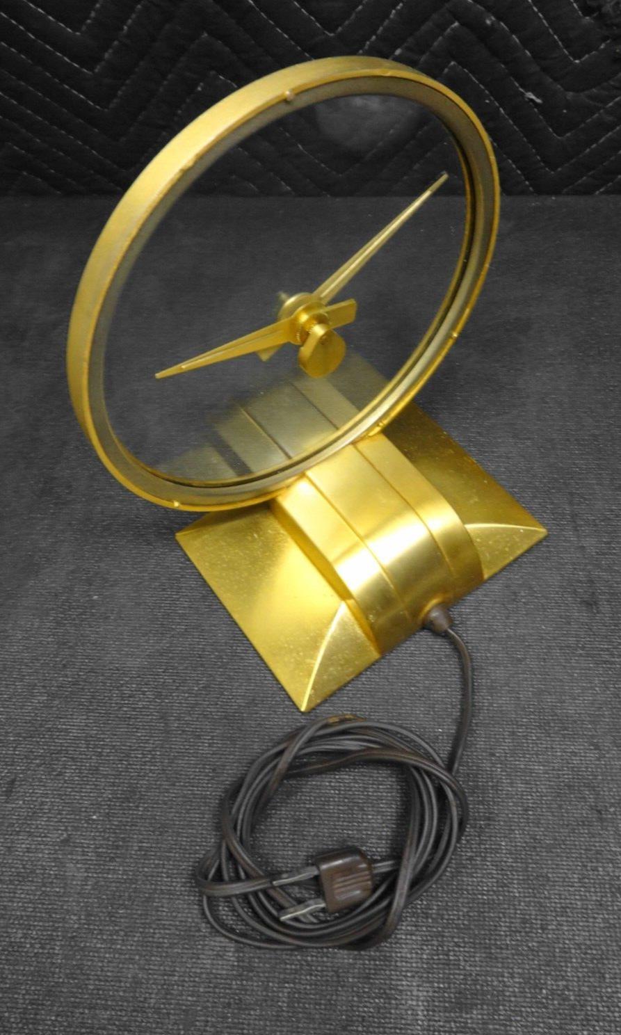Vintage MCM Jefferson Golden Hour Mystery Clock - Runs, Quiet, Keeps Time