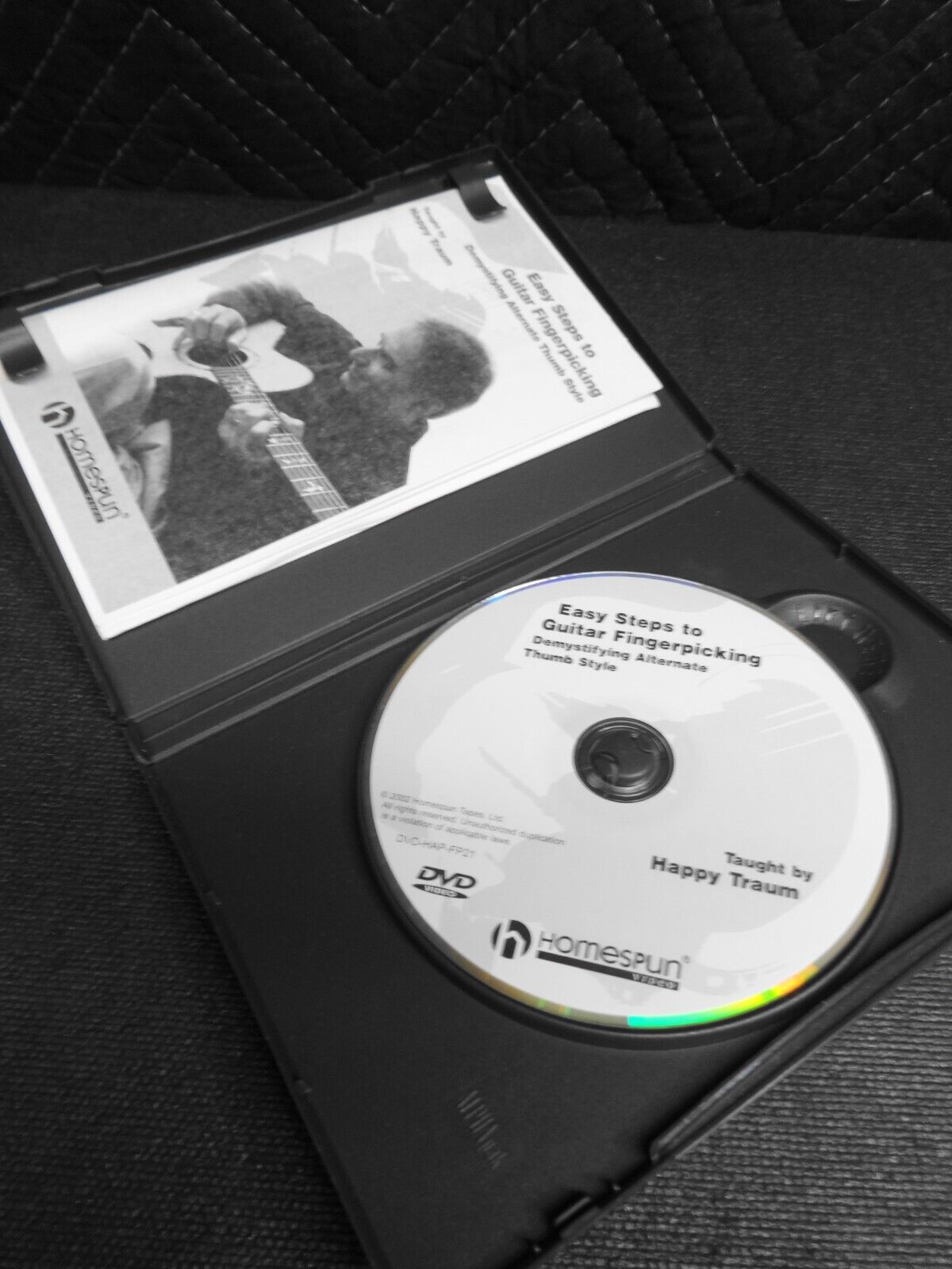 Easy Steps to Guitar Fingerpicking DVD (2005) Happy Traum cert E