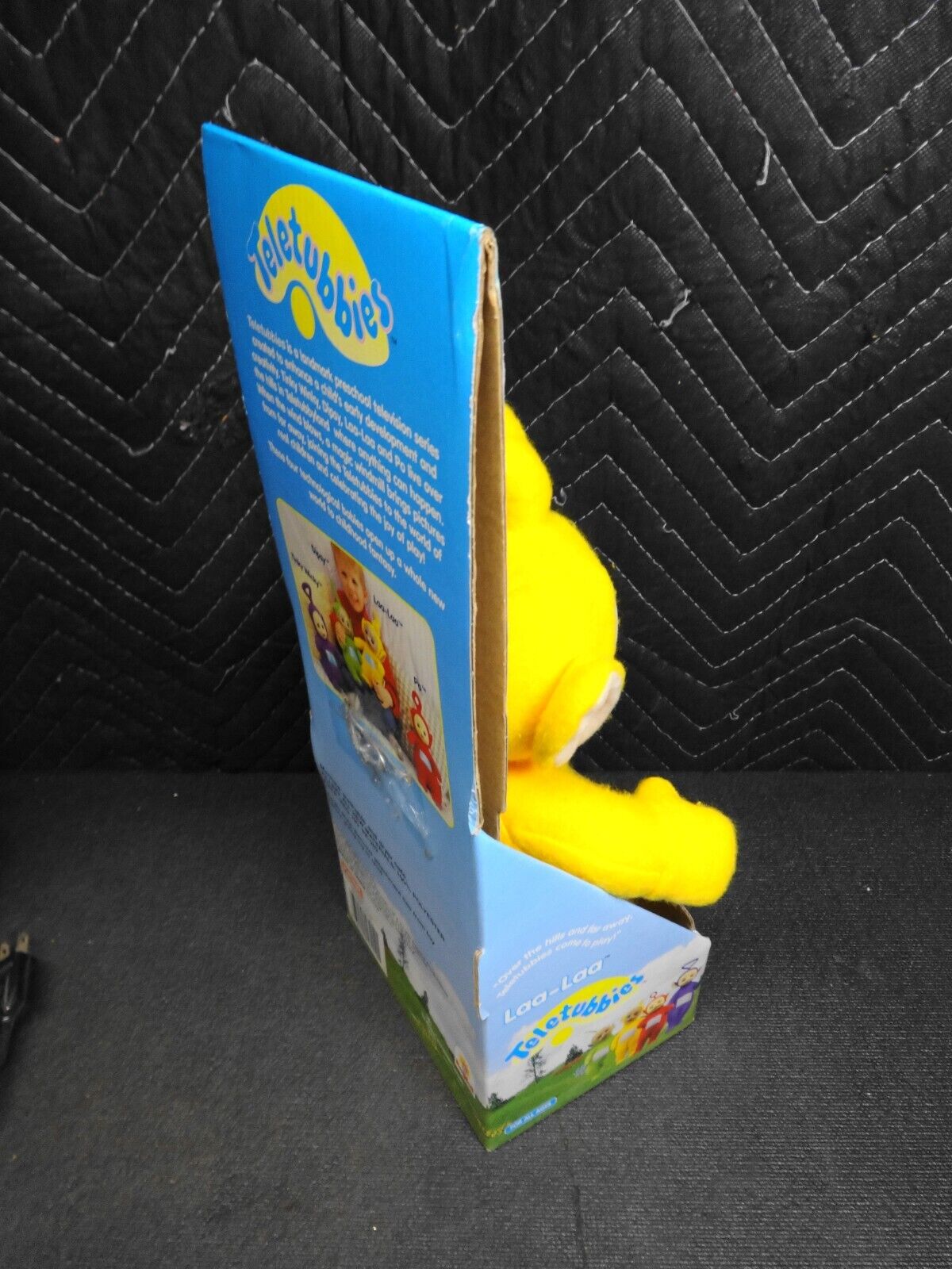 Vintage 1998 Teletubbies 13" Plush Toy Laa-Laa in Orginal Packaging