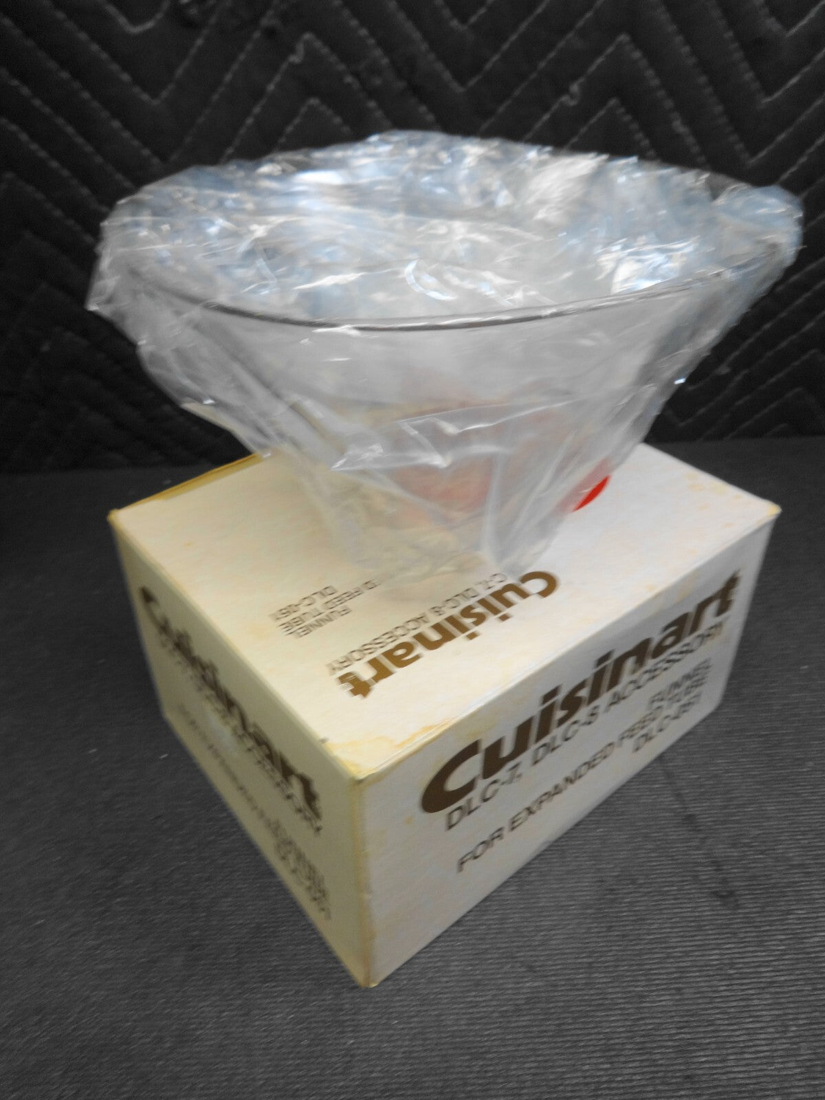 VINTAGE CUISINART DLC-7 DLC-8 ACCESSORY FUNNEL DLC-051 USA open box unused
