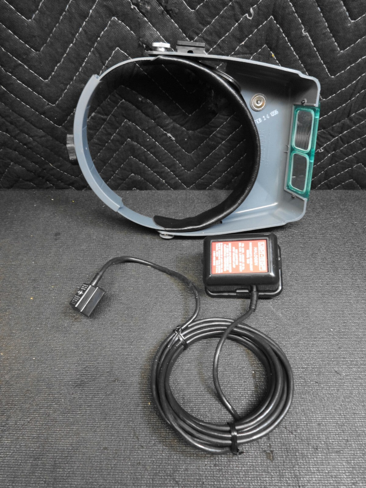 Light-Tech Halogen Physicians/Tech Headlight Model 580 Tested W/ OptiVisor
