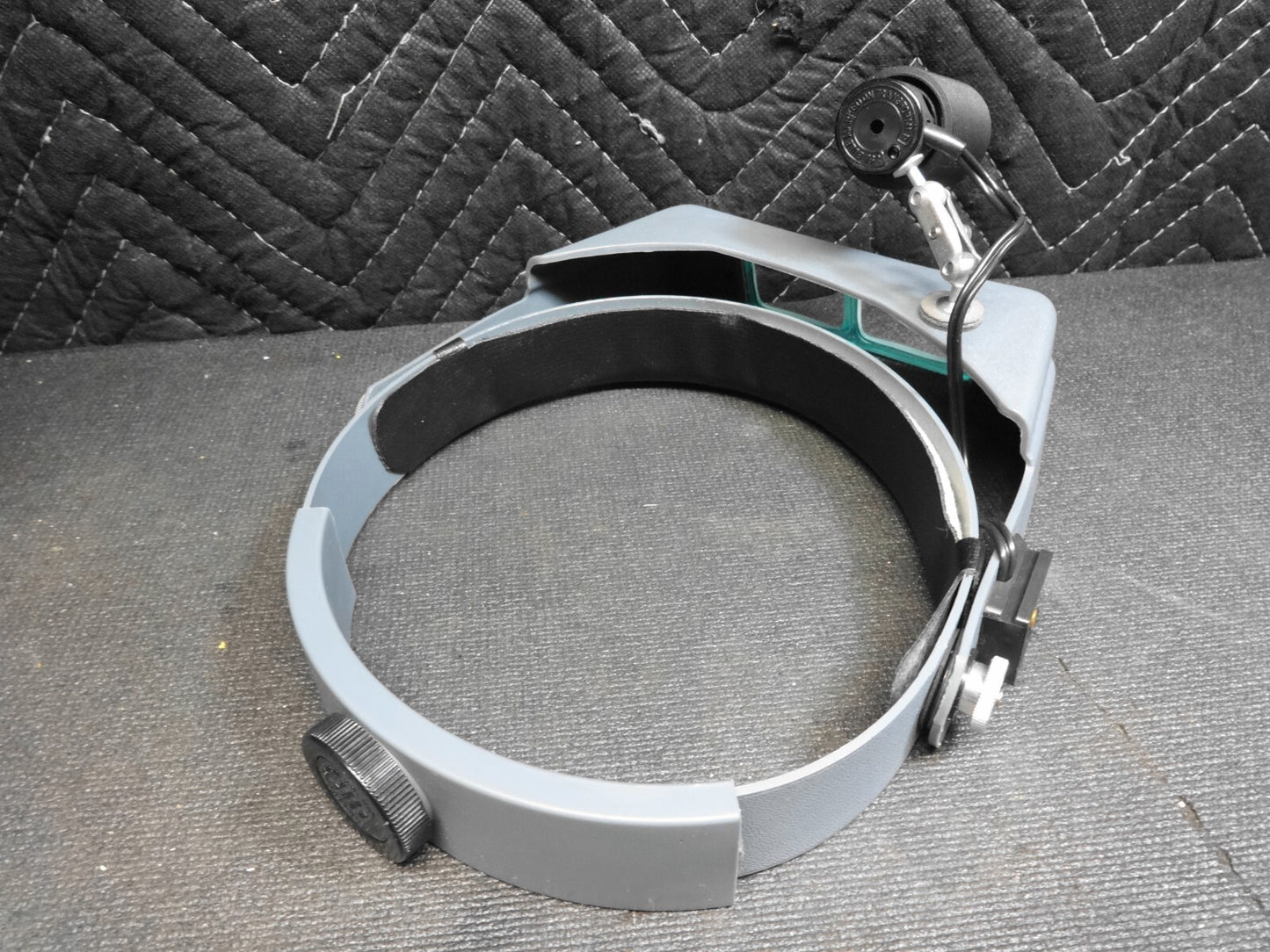 Light-Tech Halogen Physicians/Tech Headlight Model 580 Tested W/ OptiVisor