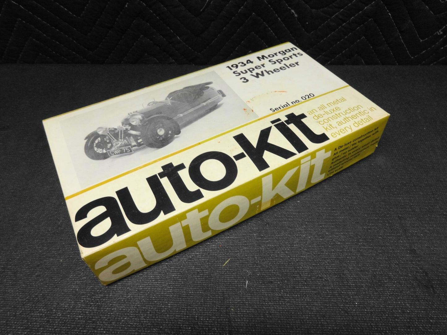 NOS Wills Finecast Morgan Super Sports 3-Wheeler 1:24 metal model auto-kit