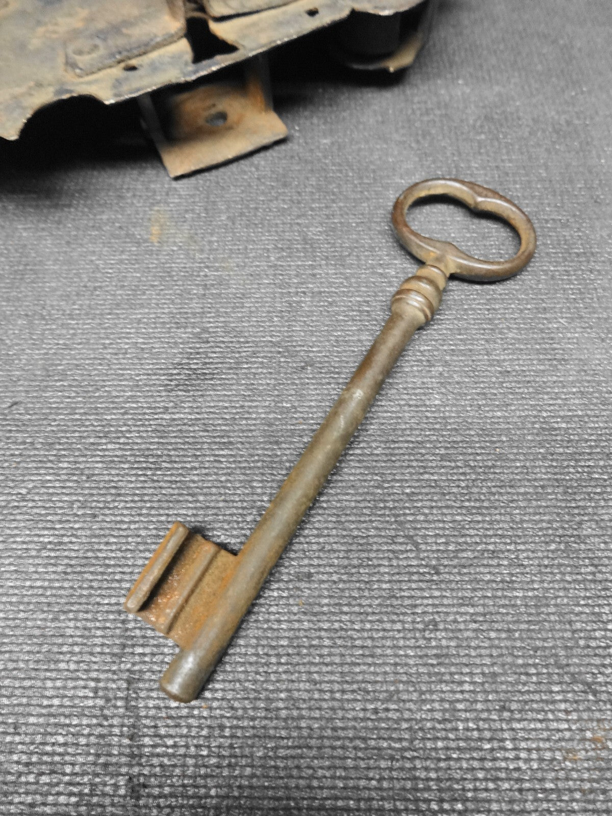 17th Century Large Door Lock Wrought Iron w/ Key