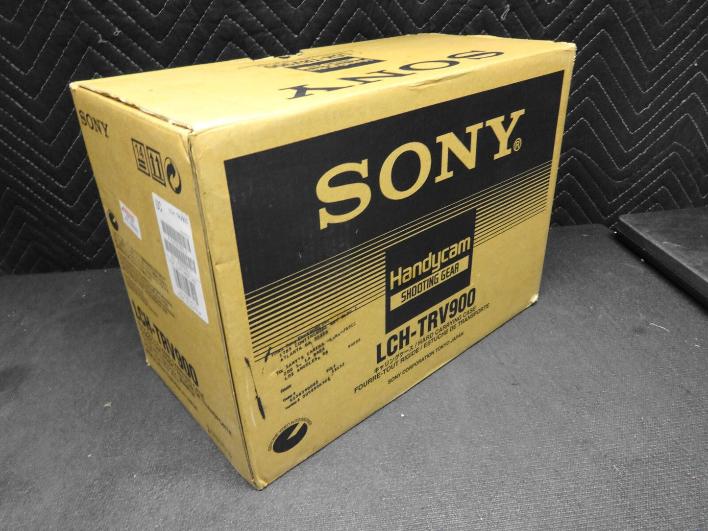 BRAND NEW - Sony Hard Handycam Carrying Case Only - Silver LCH-TRV900 *NIB*