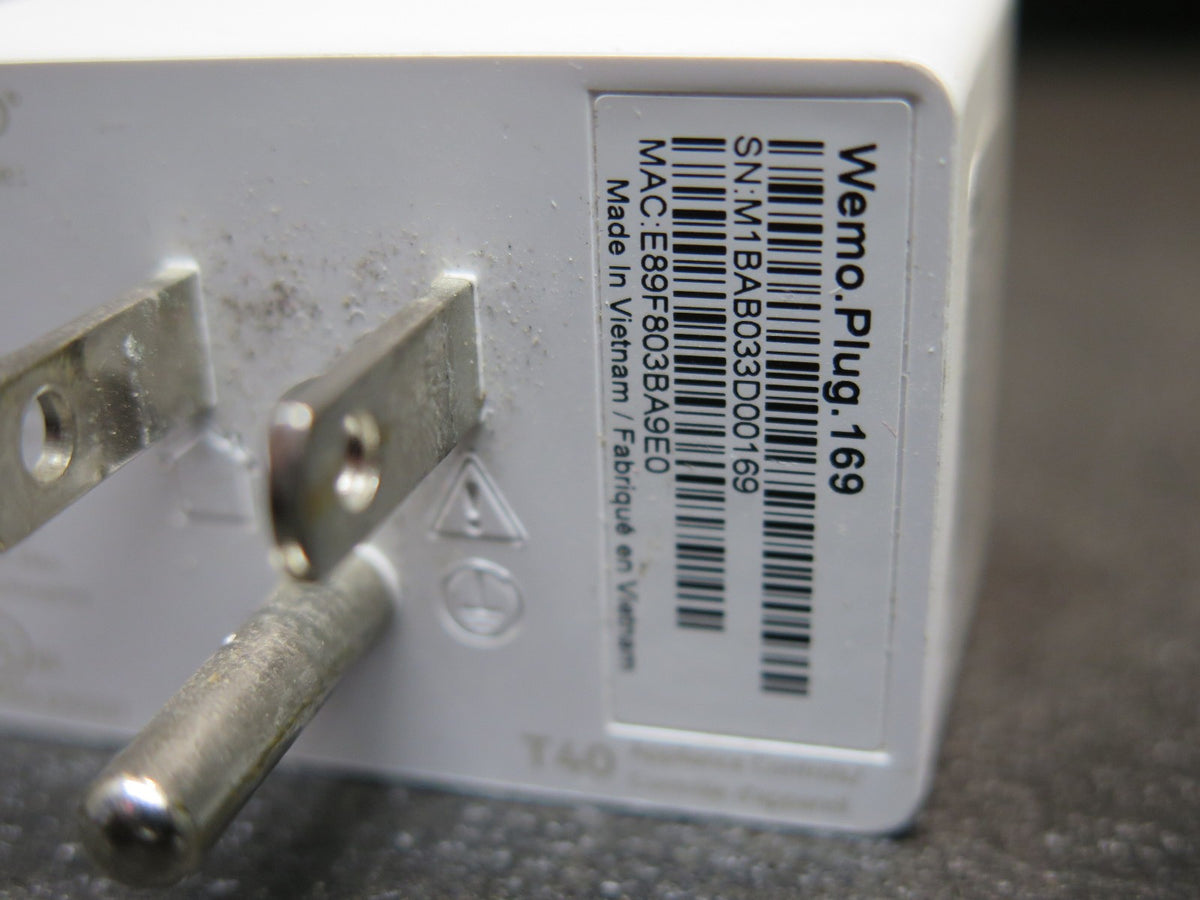 Belkin Wemo F7C030 & Plug 169 - Wi-Fi Smart Light Switch