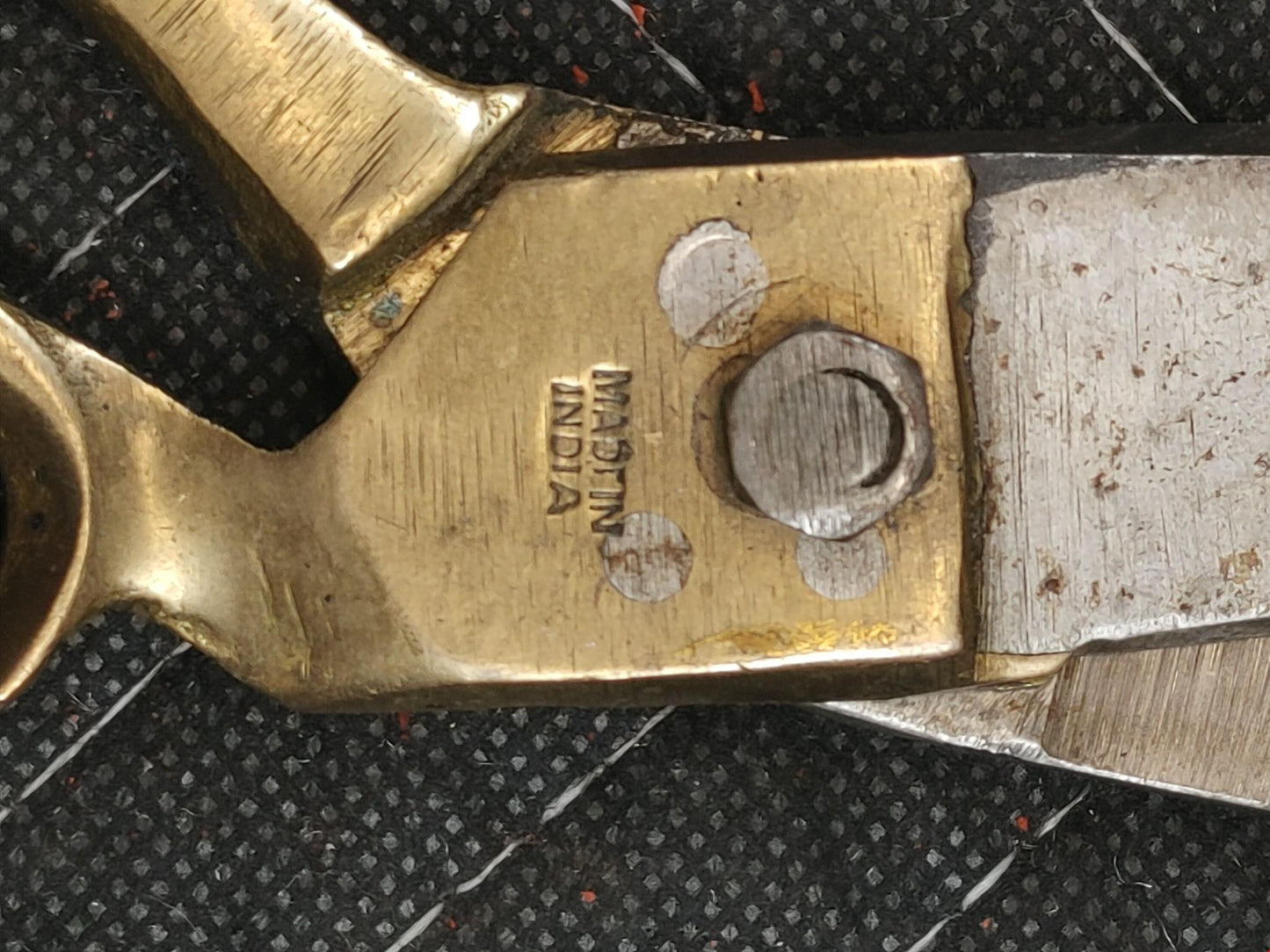 9" Parveen Brass & Steel Shear 4.5" blade - vintage scissor shears