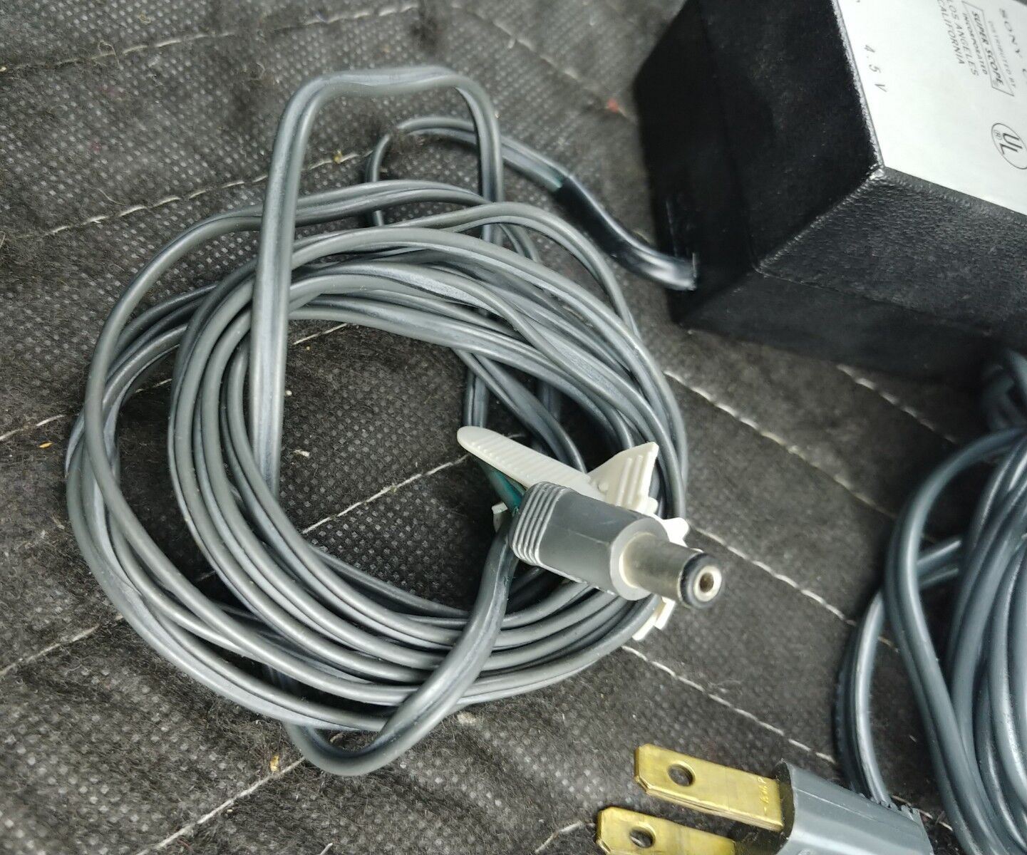 Vintage SONY Super Scope AC-5A 4.5 VDC/300mA AC / DC Power Adapter - JAPAN RARE