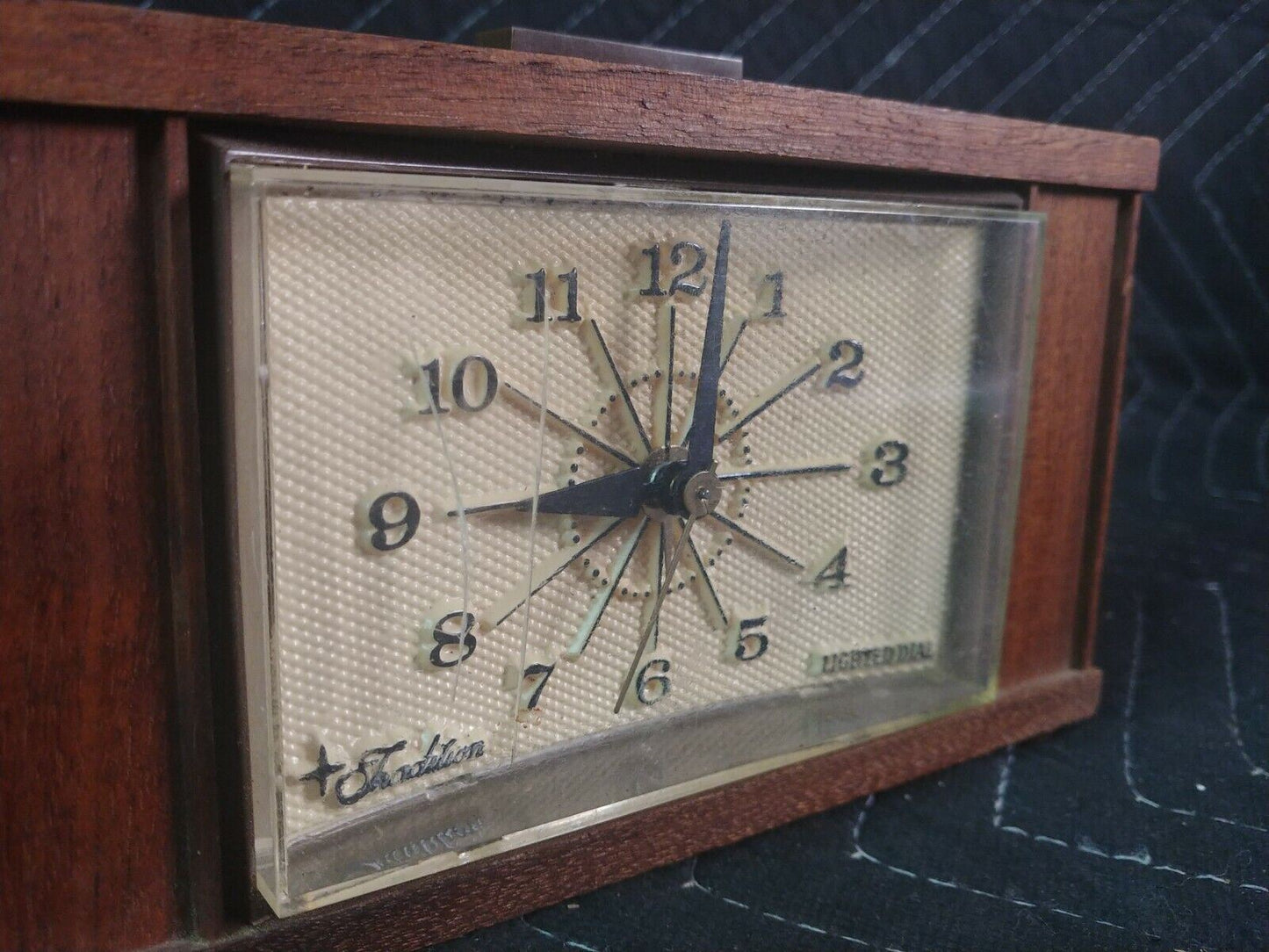 1950s Wooden Case Sears Tradition Ingraham Electric Alarm Clock - 7113 118