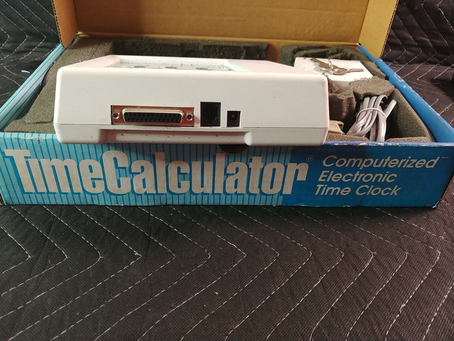 IconTime TimeCalculator Timeclock w/ Proximity Badges