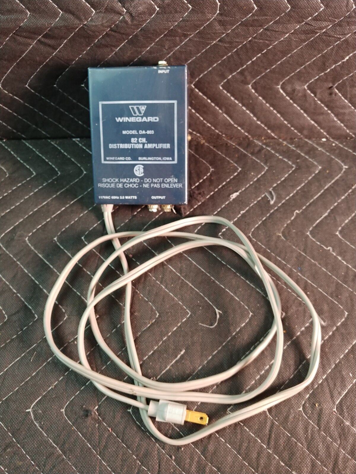 Winegard DA-803 16db Gain UHF/VHF Booster Amplifier 82 channel 3.5 Watt Vintage