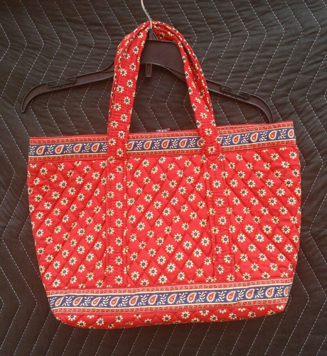 Vera Bradley Miller hand bag purse red w/ floral - wood knob closure