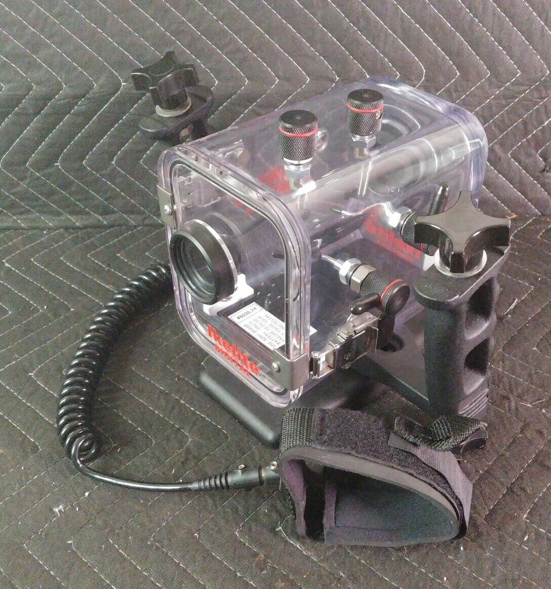 Ikelite 6038.24 Underwater Camera Housing for SONY HC23, 24, 26, 35, 36, 44, 46
