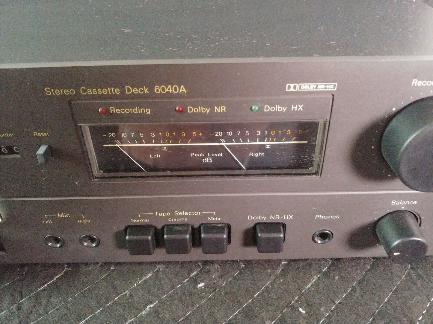 NAD 6040A VINTAGE CASSETTE DECK - Needs Belt Replacement