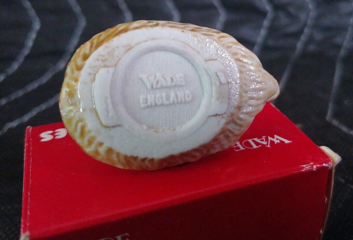 Wade....Made in England Whimsies Hedge Hog No. 22