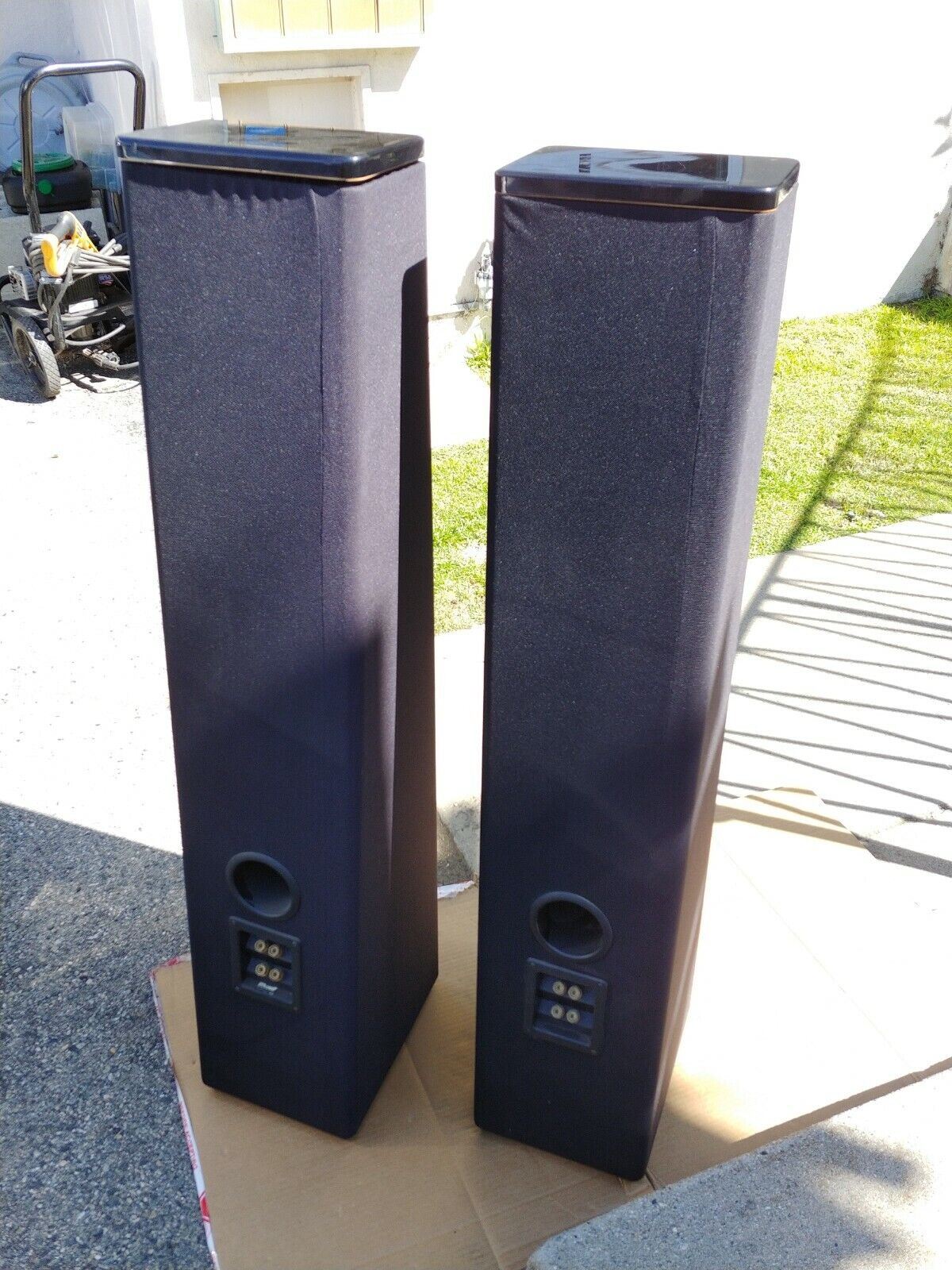 Mirage OM-10-1 Omnipolar Black Floor Standing Speakers
