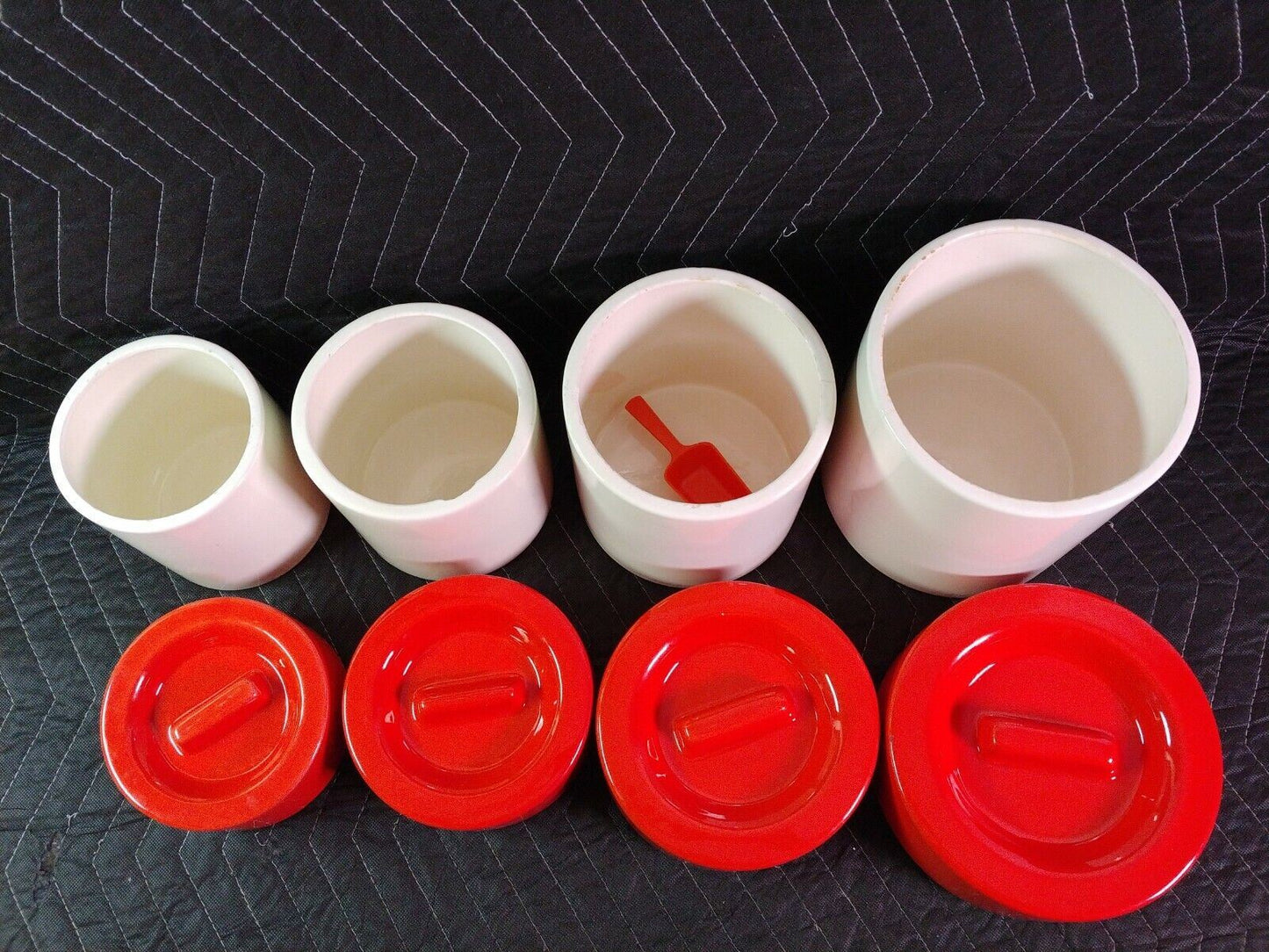 VINTAGE CERAMIC KITCHEN CANISTER SET BY HOLIDAY DESIGNS Coffee Tea Flour Sugar