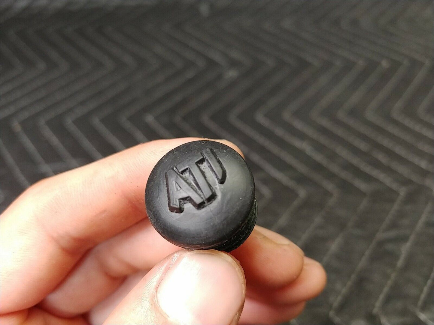 Vintage ATI Links The All Weather BMX Mountain Bike Grips , Yellow NOS