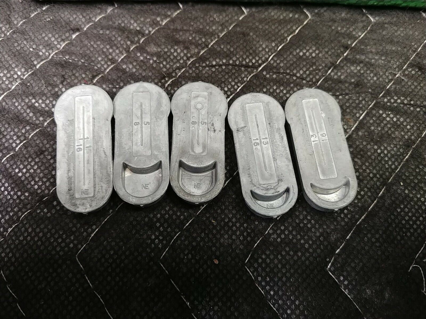 SINGER 160506 Buttonholer Templates AND Cover Plate Vintage 1948 W/Manual