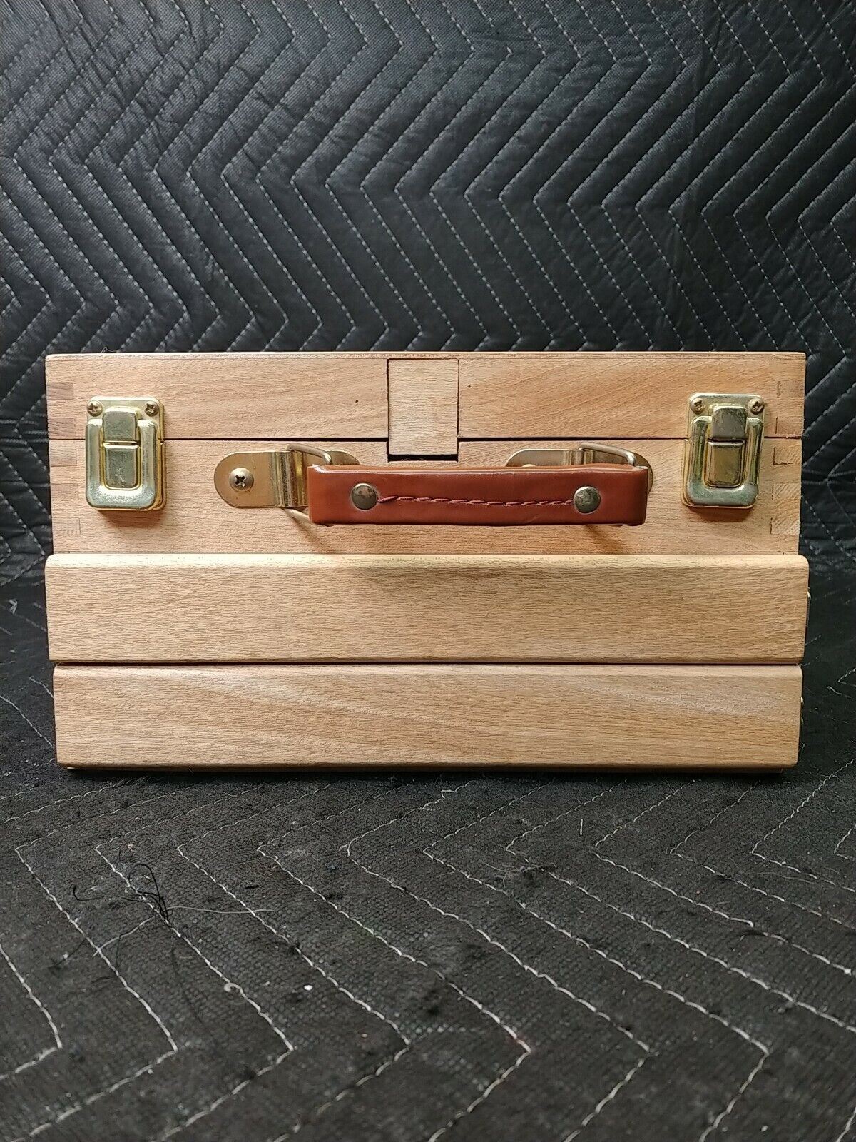 Royal & Langnickel 100+ Piece Sketching and Drawing Easel Artist Set Storage Box