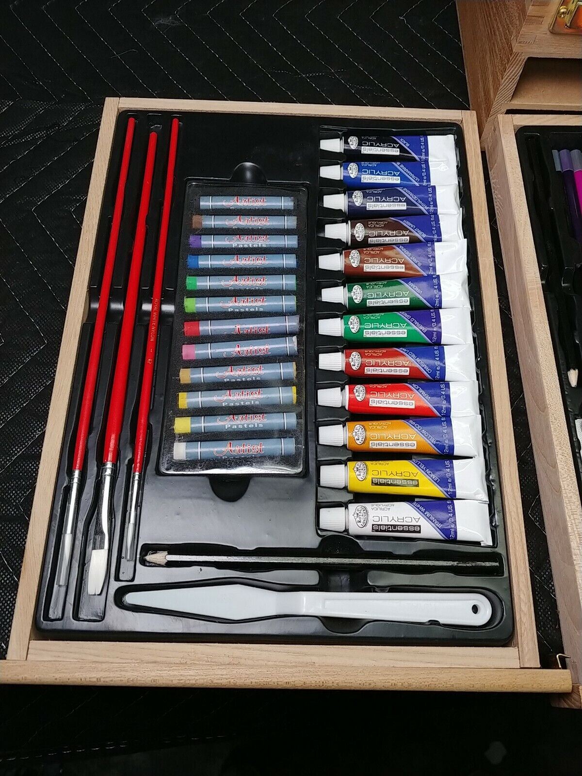 Royal & Langnickel 100+ Piece Sketching and Drawing Easel Artist Set Storage Box