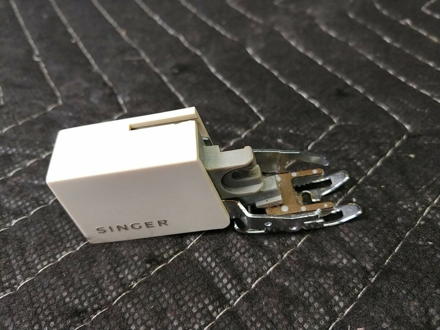 Vintage Singer C400 Smooth & Even Feed Sewing Machine Foot