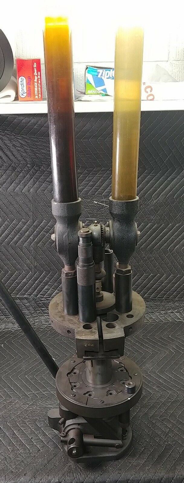Vtg Hollywood Gun Shop Senior Turret Reloading Press Load Up To 12 ga w/ Manuals