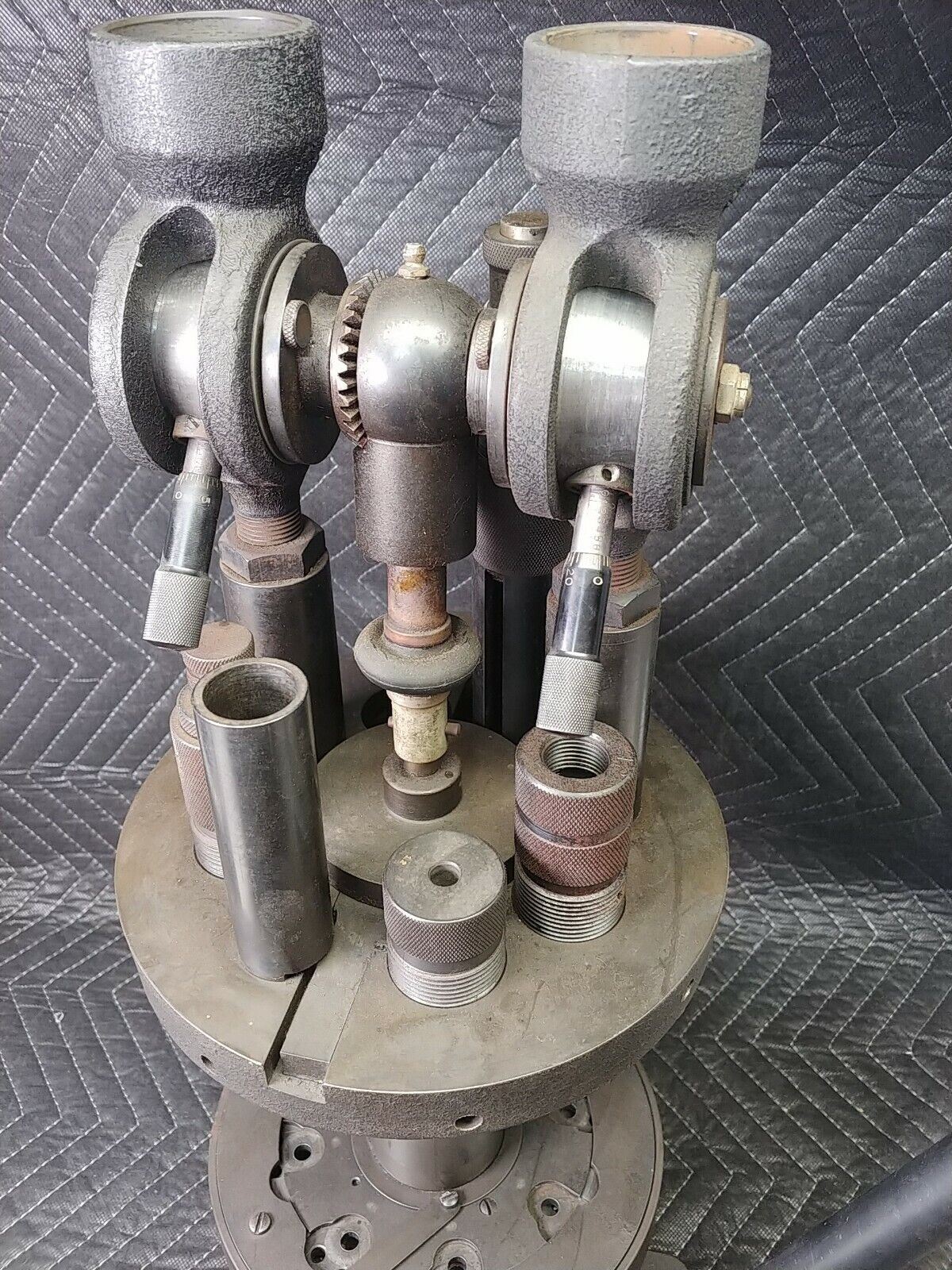 Vtg Hollywood Gun Shop Senior Turret Reloading Press Load Up To 12 ga w/ Manuals