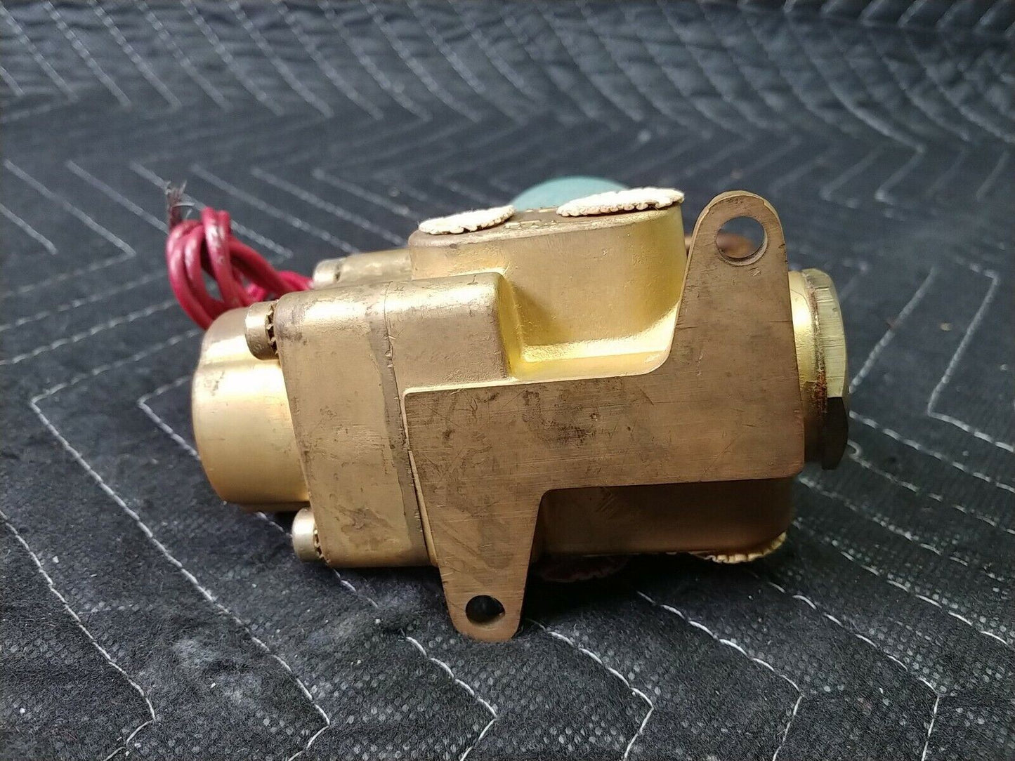 1/4" ASCO Valve 83444 4-Way Threaded Piston Poppet Solenoid Valve NOS - 28V DC