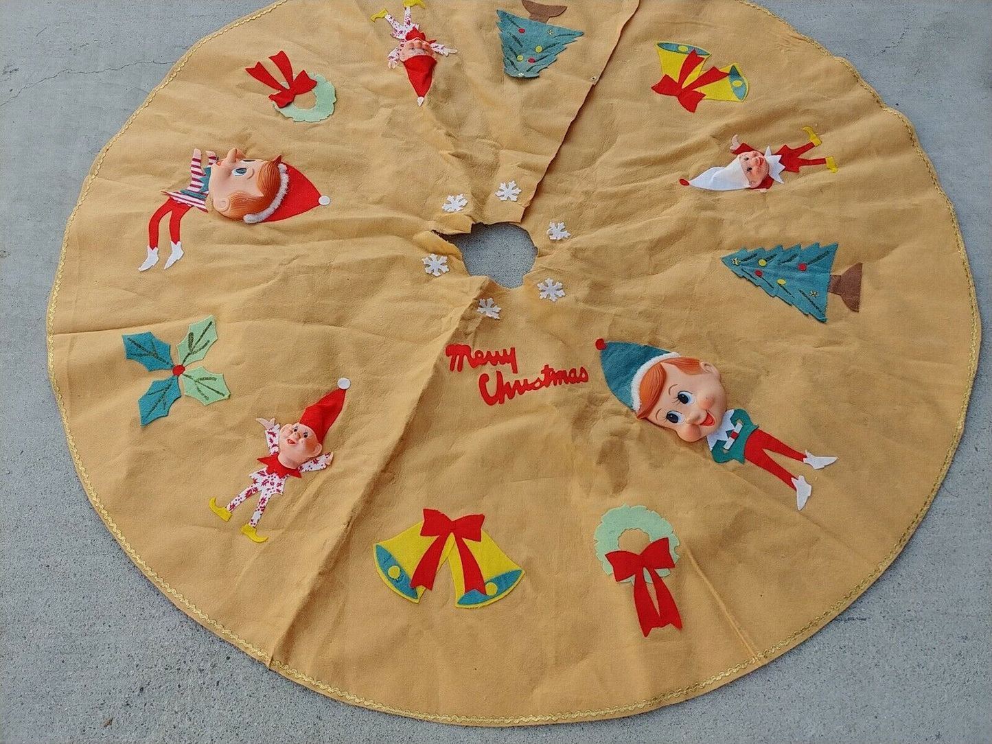 Vintage 3D Elves Christmas Tree Skirt - Made In Japan - Rare Color