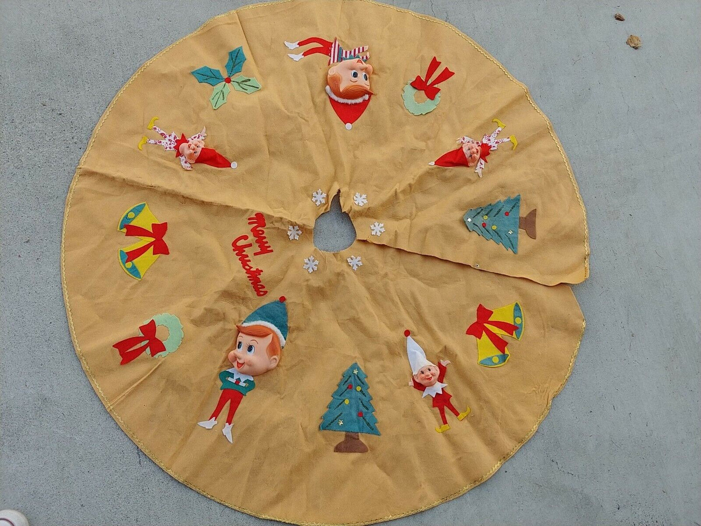 Vintage 3D Elves Christmas Tree Skirt - Made In Japan - Rare Color