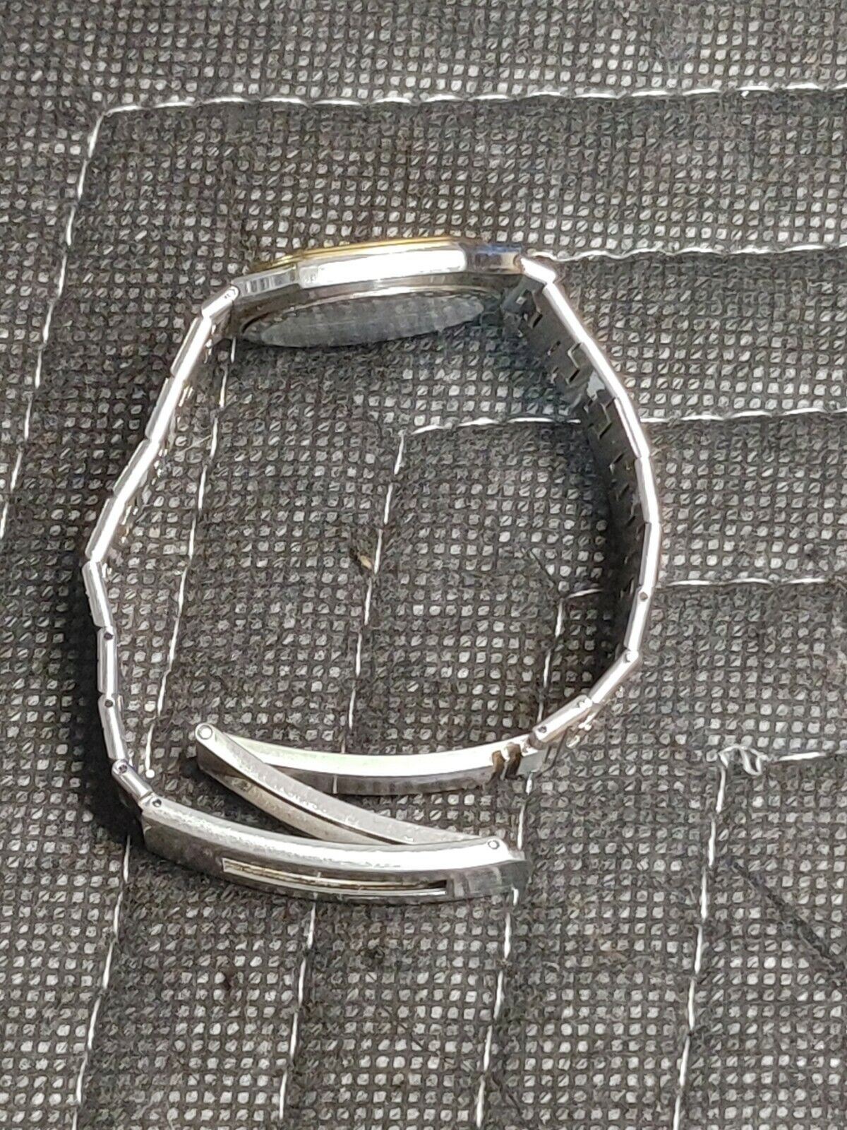 Vintage Bucherer Quartz Watch w/ New Battery Original Band - Circa 1970's