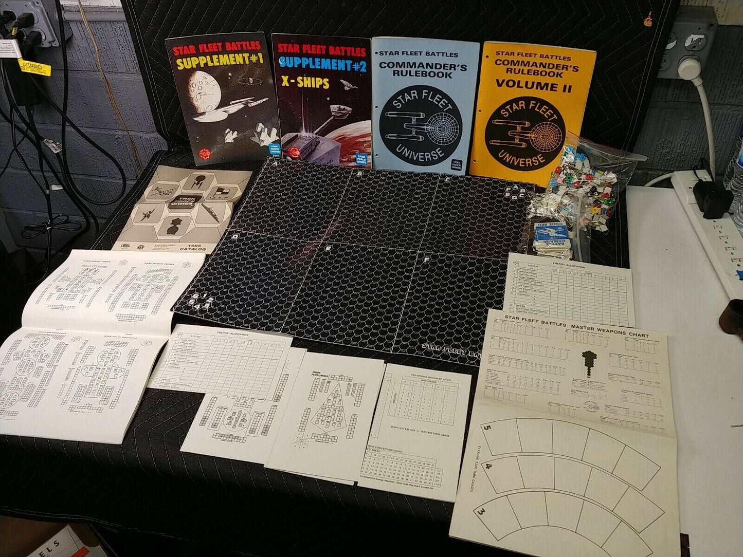 Star Fleet Battles Vol 1 & Vol 2- Task Force Games