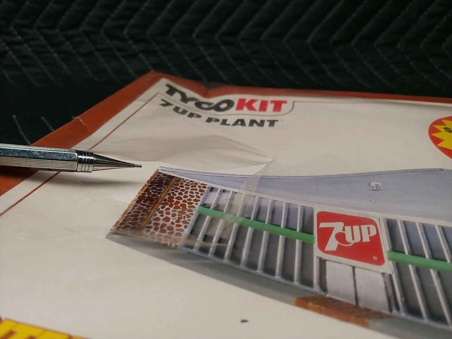 Tyco HO 7 UP Plant Kit # 7727/Sealed