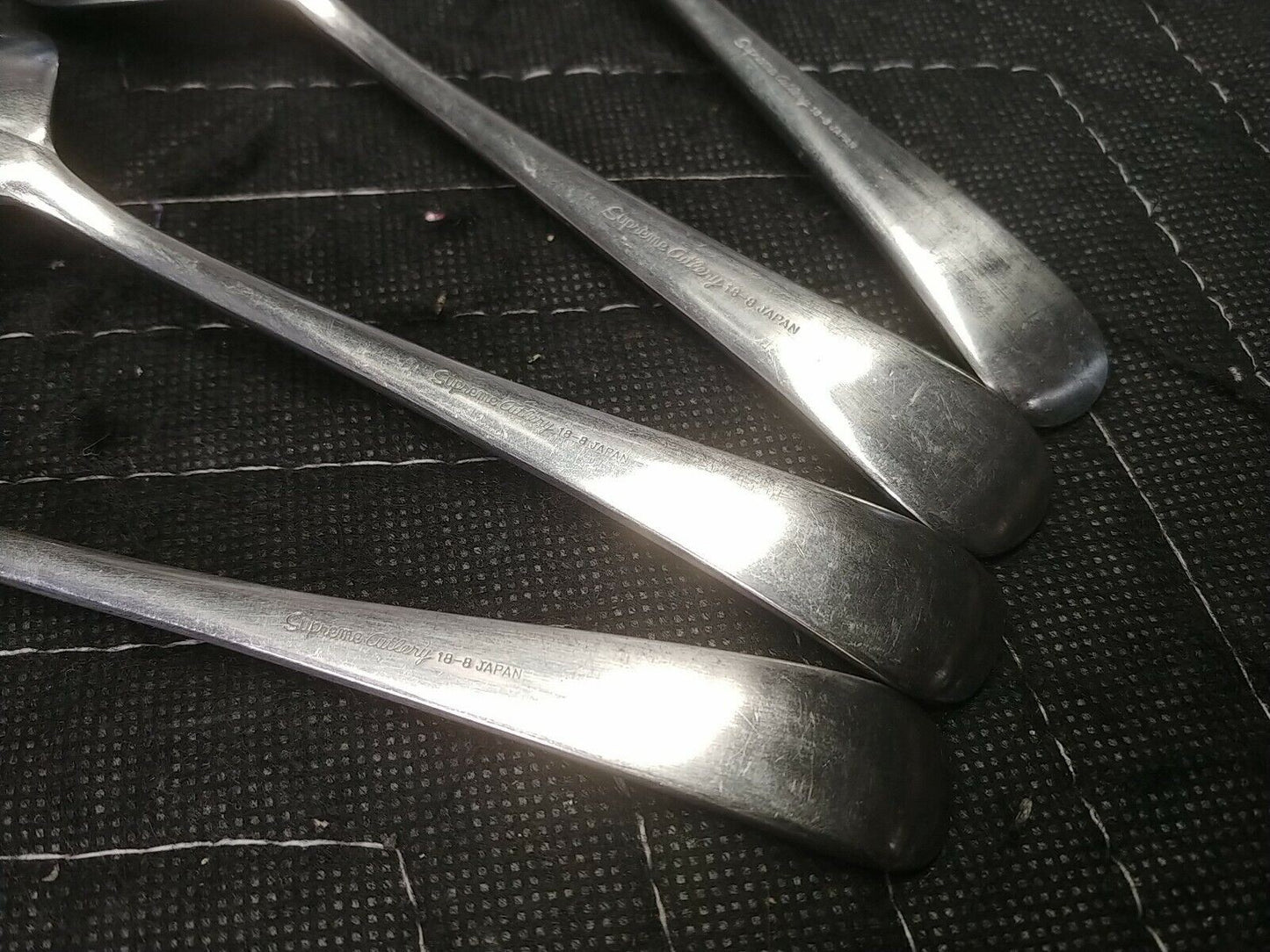 17 PIECES Supreme Cutlery / TOWLE 18/8 Stainless Flatware  SUPREME CUTLERY