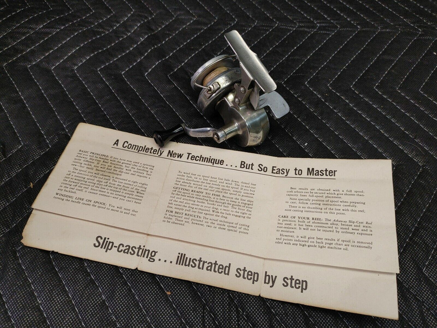 ASHAWAY Spinning Slip Cast Fishing Reel Works collectible w/ Use & Care Manual