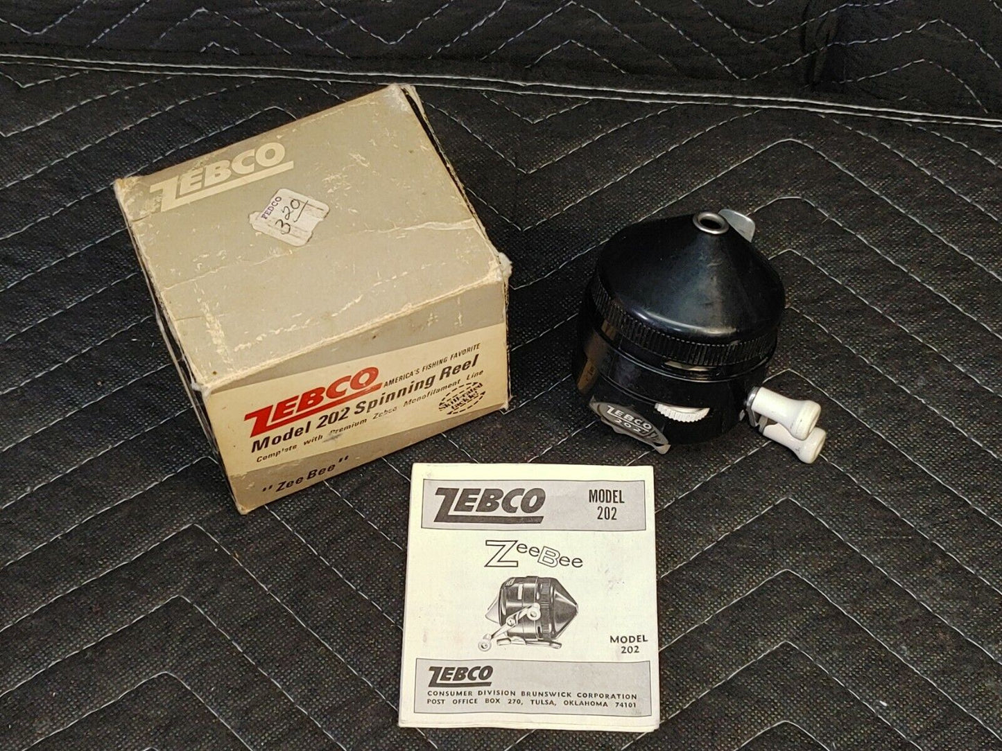 Vintage Zebco 202- Spinning Reel head with Box and Instructions ZeeBee