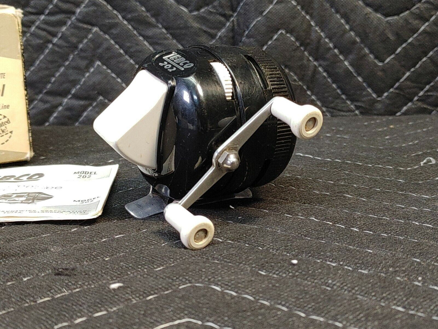 Vintage Zebco 202- Spinning Reel head with Box and Instructions ZeeBee