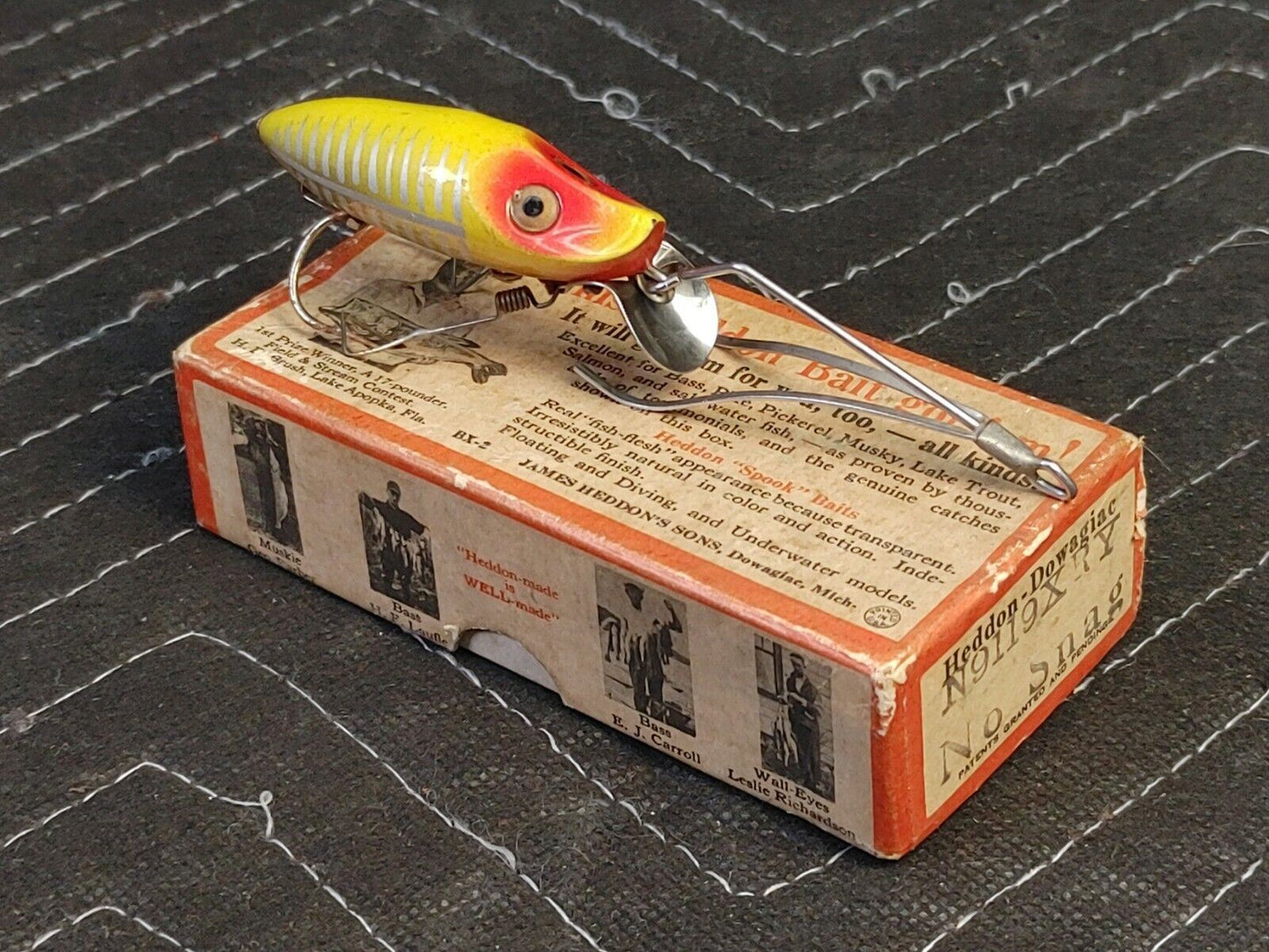 Heddon Yellow Shore River Runt No Snag w/ Original Box & Paper