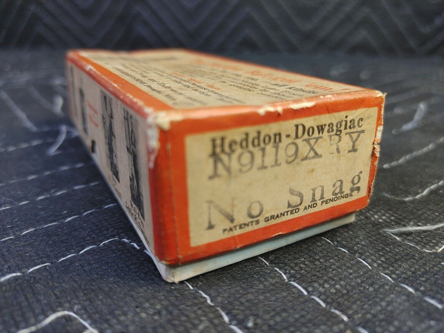 Heddon Yellow Shore River Runt No Snag w/ Original Box & Paper