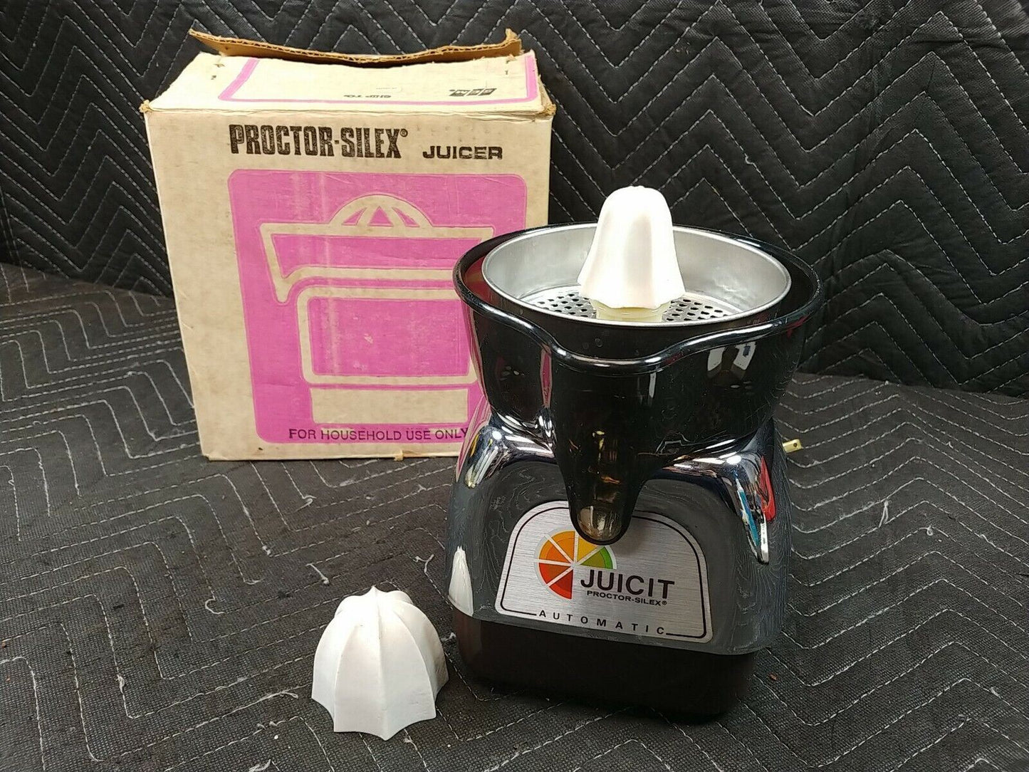 NOS Vintage Proctor Silex Automatic "Juicit" Citrus Juicer Chrome Electric & BOX