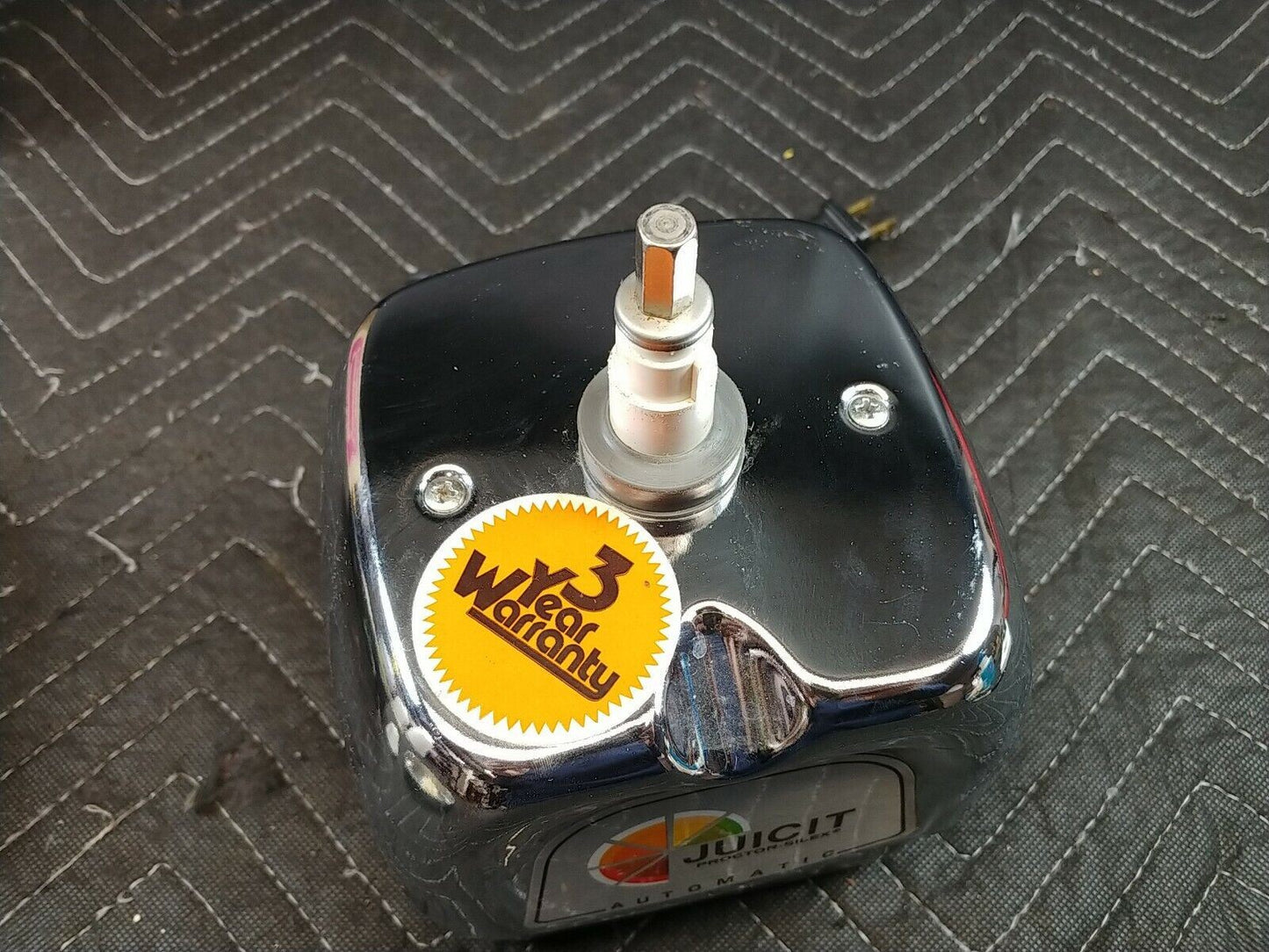 NOS Vintage Proctor Silex Automatic "Juicit" Citrus Juicer Chrome Electric & BOX