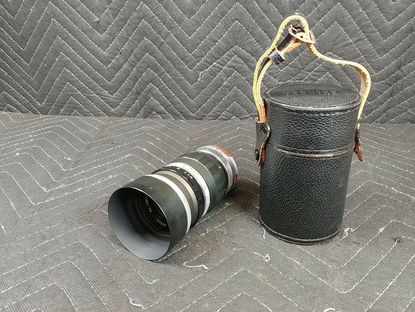 Yashica Super Yashinon-R 13.5cm F2.8 Japan No.1380698 Original Leather Case