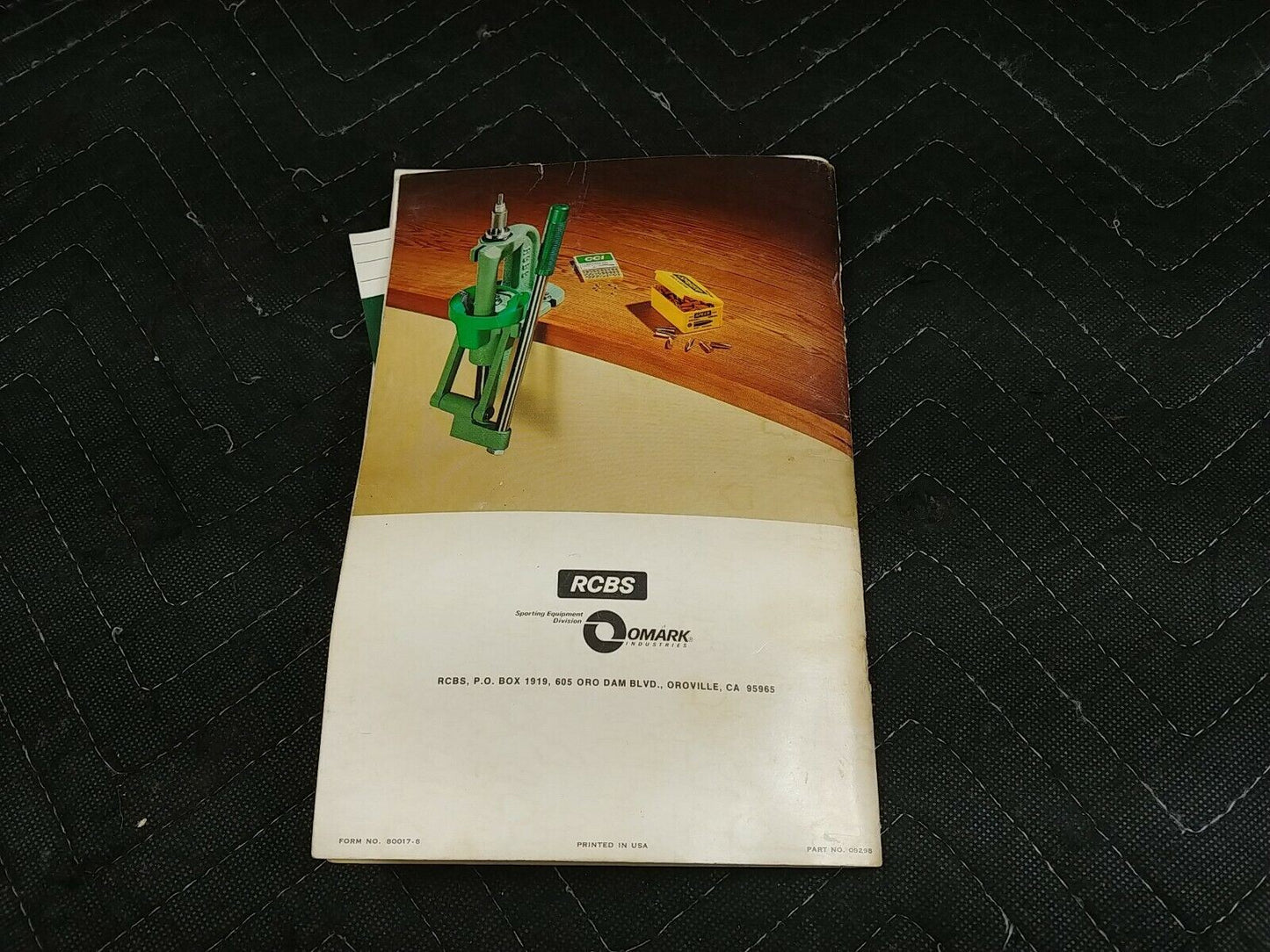1976 RCBS Reloading Guide Fourth Edition Fred Huntington Booklet