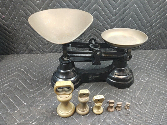 Vintage LIBRASCO Cast Iron & Brass Apothecary Scale w/7 Brass Weights